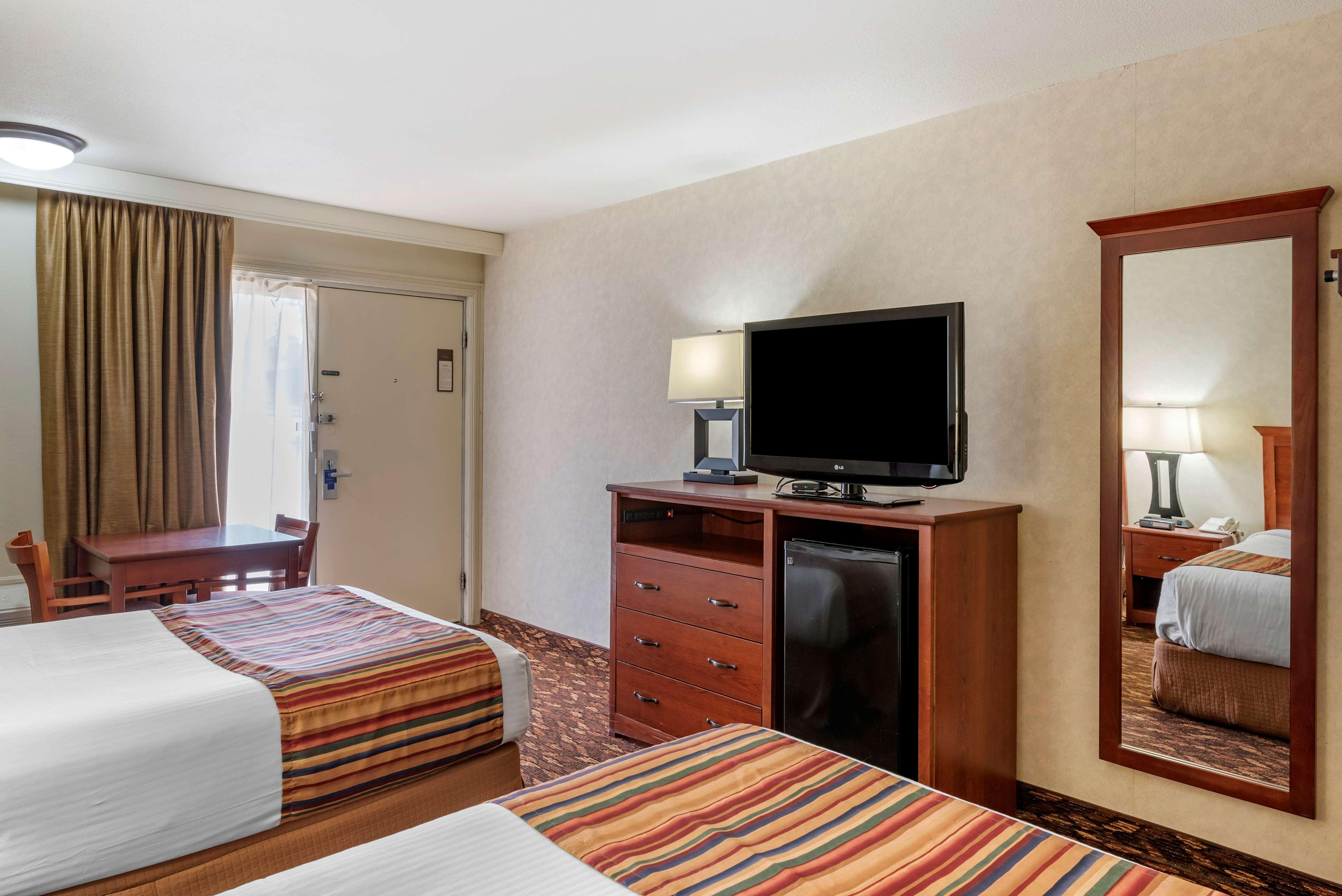 Best Western Sherwood Inn Clarksville Eksteriør billede