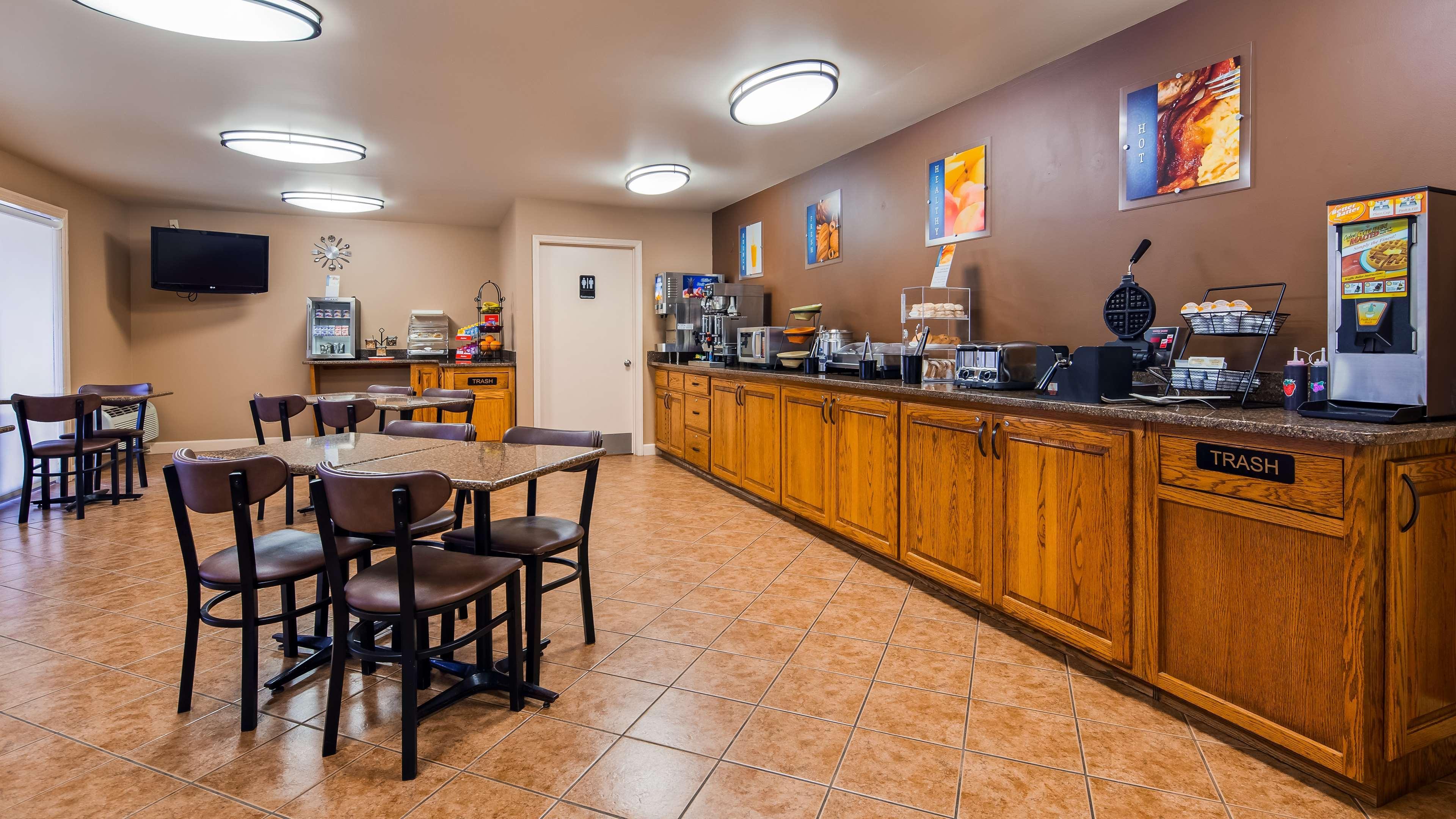 Best Western Sherwood Inn Clarksville Eksteriør billede