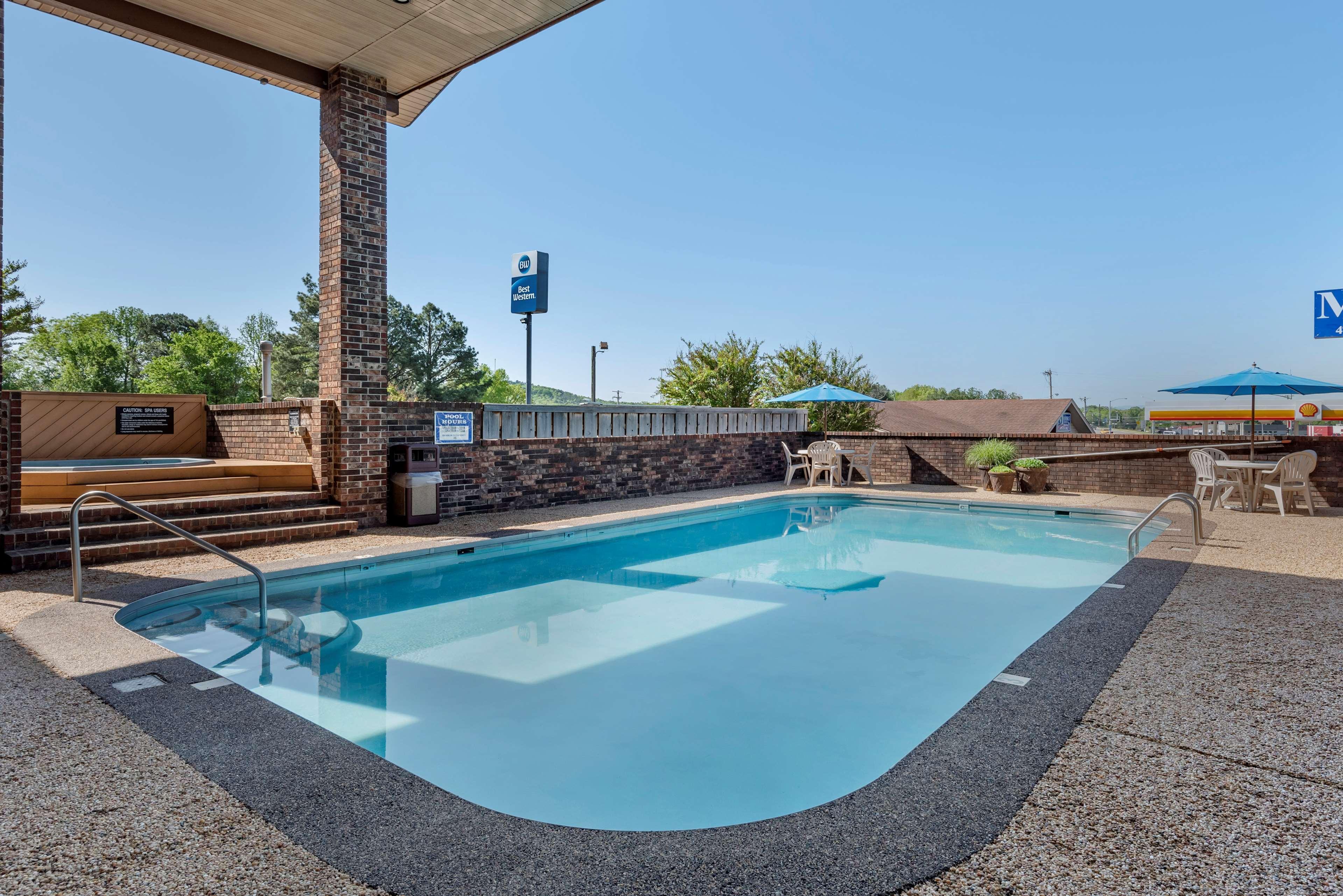 Best Western Sherwood Inn Clarksville Eksteriør billede
